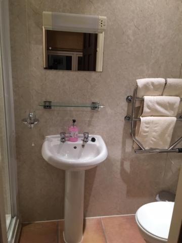 Lincoln Guest House Keswick  Esterno foto